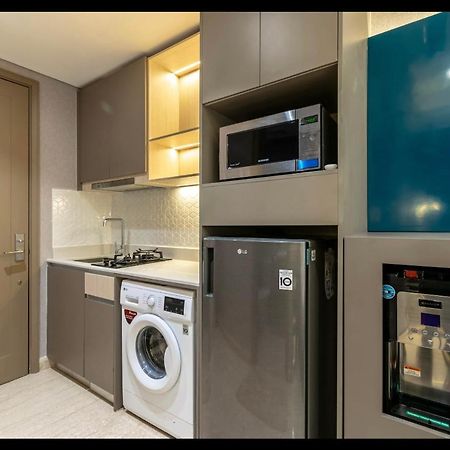 Gold Coast Apartemen Pik By Dluxx Jakarta Luaran gambar