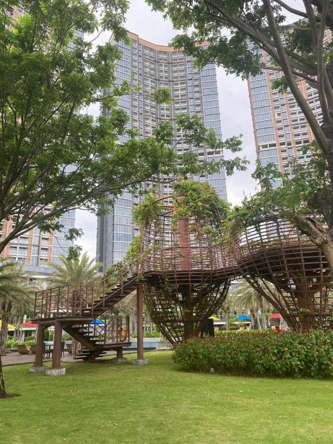 Gold Coast Apartemen Pik By Dluxx Jakarta Luaran gambar