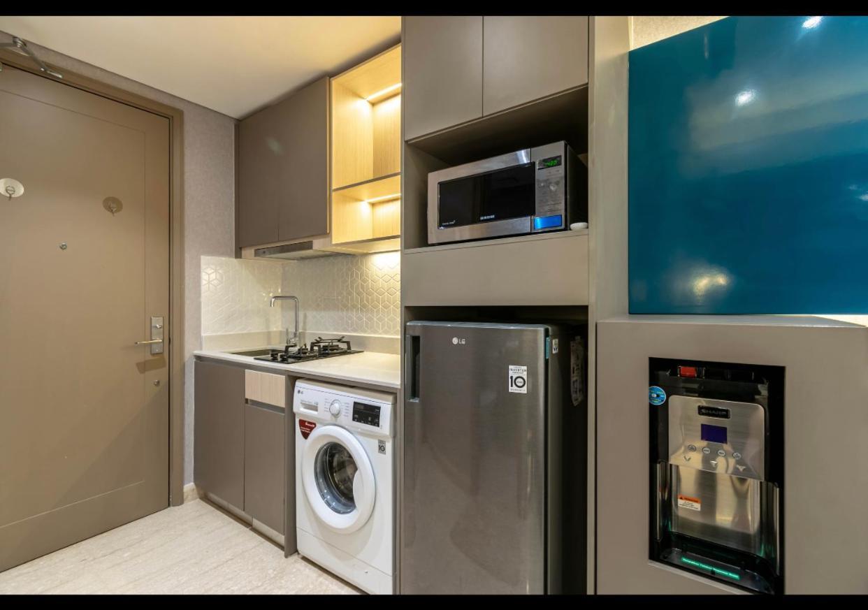 Gold Coast Apartemen Pik By Dluxx Jakarta Luaran gambar